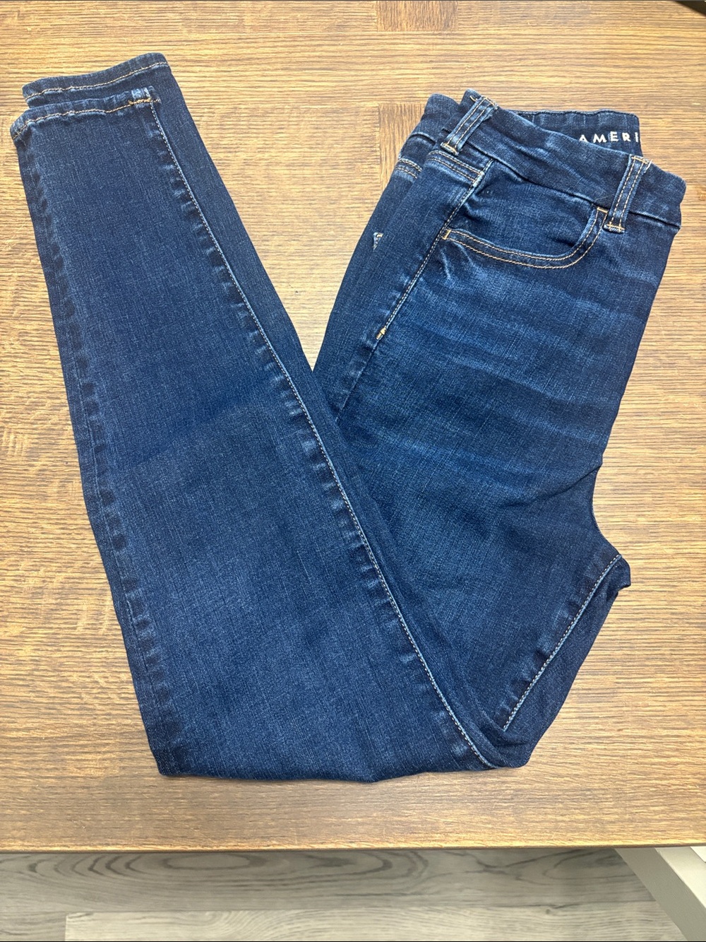 American Eagle Outfitters Women's Dark Blue Skinny Jeans